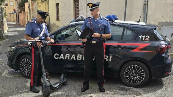 Furto di Monopattino a Selargius: Giovane Ladro Denunciato dopo Operazione Lampo dei Carabinieri