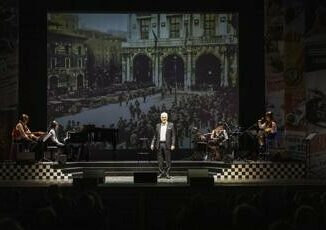 Andavamo a mille in scena a teatro la 1000 miglia con Gioele Dix