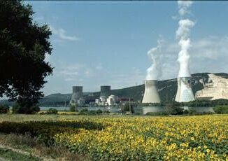 Centrali Nucleari Si Grazie il sindaco di Gallarate ne vuole almeno 4