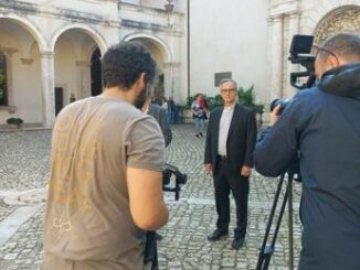 Dal prossimo 12 ottobre alle ore 16.30 su Rai 1 mons. Dario E. Vigano torna alle Ragioni della Speranza con un ciclo di commento al vangelo dal titolo Custodi della bellezza