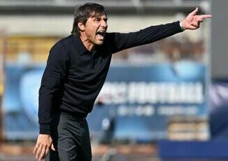 Napoli Conte Faremo il massimo fino alla fine. Kvara sta discutendo del rinnovo