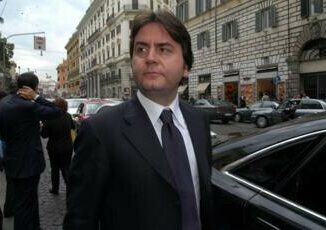 Ricucci indagato per aver indotto testimoni a mentire. Il legale Accuse inesistenti