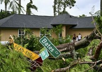 Uragano Milton colpisce la Florida Sono le ore piu dure