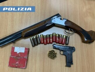 Pistole munizioni sequestrate ad acerra