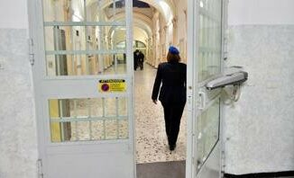 Carceri la proposta tablet connessi a internet per detenuti