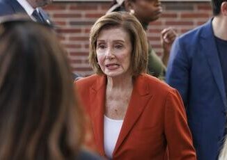 Elezioni Usa la frecciata di Nancy Pelosi a Biden Se avesse lasciato prima