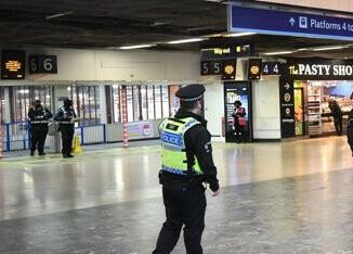 Londra allarme alla stazione di Euston evacuata per pacco sospetto