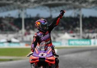 MotoGp a Barcellona vince Bagnaia ma festeggia Martin Jorge e campione