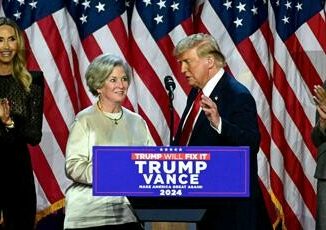 Trump nomina Susie Wiles Chief of Staff prima donna a ricoprire incarico